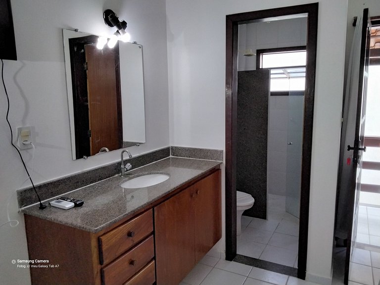 Duplex 2 Suites Taperapuan 200 mts da praia com churrasqueir